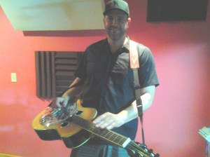 Kevin Post, Dobro player for country music recording artist Blake Shelton at Nashville Trax Recording Studio, Dobro Tracks Online